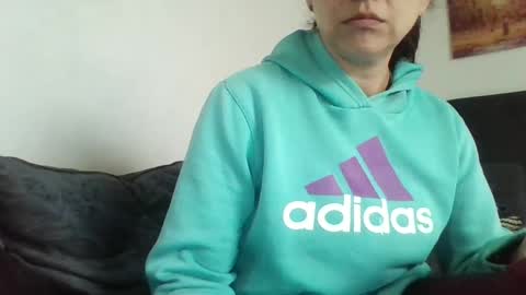 paolamz10 online show from 09-11-25, 05:02