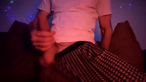 Snapshot of papaboner_foryourpleasure chatting on 03-16-26, 05:24 PapaBoner online show from 03-16-26, 05:24