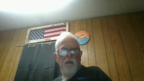 Snapshot of papajb70 chatting on 03-04-26, 02:06 papajb70 online show from 03-04-26, 02:06