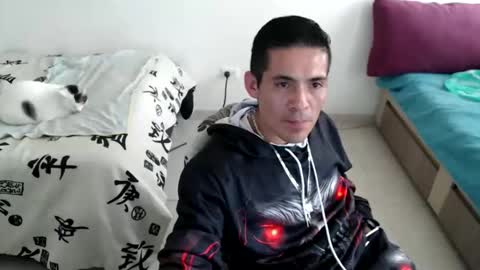 Snapshot of papi_wilo123 chatting on 10-29-25, 08:32 papi wilo online show from 10-29-25, 08:32