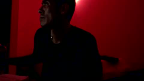 Snapshot of papi_wilo123 chatting on 02-06-26, 02:05 papi wilo online show from 02-06-26, 02:05