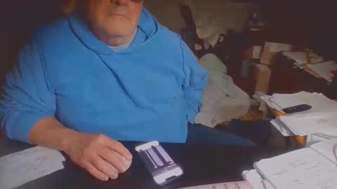 Snapshot of papichulo_xo chatting on 03-23-26, 06:39 papichulo_xo online show from 03-23-26, 06:39