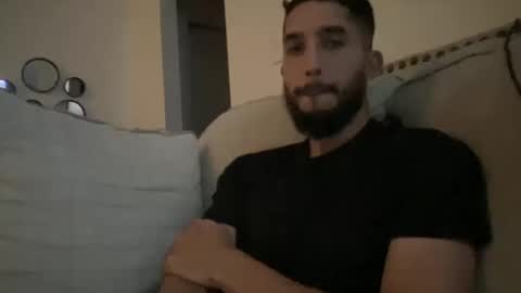 papicubano_guapo23cm online show from 10-10-25, 06:12