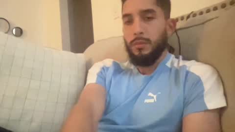 papicubano_guapo23cm online show from 10-29-25, 04:48