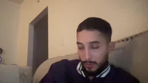 papicubano_guapo23cm online show from 01-17-26, 04:50