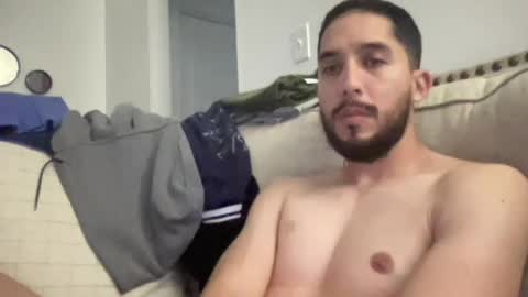 papicubano_guapo23cm online show from 04-16-26, 12:50