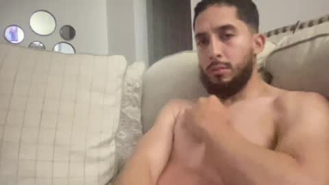 Snapshot of papicubano_guapo23cm chatting on 05-20-26, 07:58 papicubano_guapo23cm online show from 05-20-26, 07:58