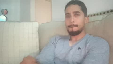Snapshot of papicubano_guapo23cm chatting on 06-05-26, 12:00 papicubano_guapo23cm online show from 06-05-26, 12:00