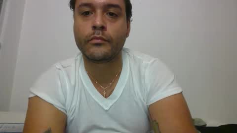 Snapshot of papiipr185 chatting on 02-14-26, 09:17 PapiiPR185 online show from 02-14-26, 09:17