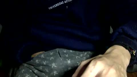 Snapshot of papy_dani33 chatting on 09-19-25, 07:54 papy_dani33 online show from 09-19-25, 07:54