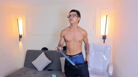 Ryan And Casper online show from 09-16-25, 12:33