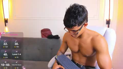 Ryan And Casper online show from 06-17-26, 01:56