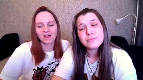 paradisexparadisex online show from 11-22-25, 12:15