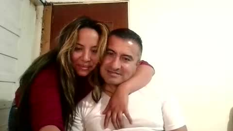 pareja_sex2026 online show from 04-28-26, 06:35