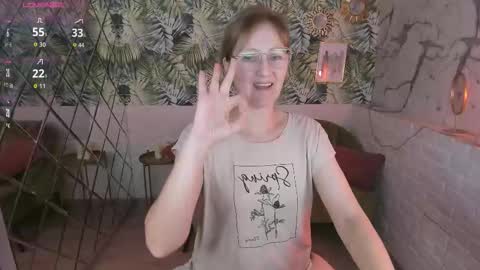 Paris online show from 12-13-25, 08:36