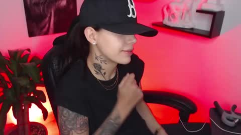 Paris D angelo online show from 03-07-25, 11:16