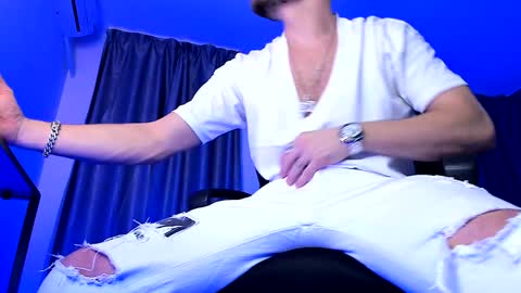 Paris online show from 12-08-24, 02:18