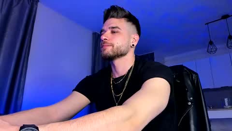 Paris online show from 02-09-25, 08:45