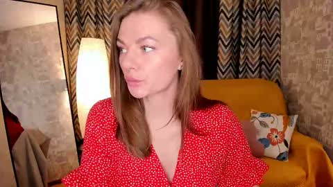 Paris online show from 02-26-26, 08:35