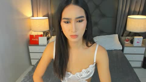 parismilker online show from 12-14-25, 11:09