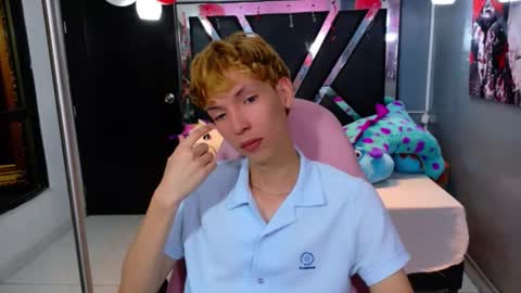 park_jimin1 online show from 09-24-25, 12:08