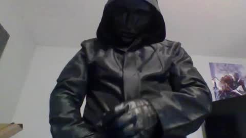 Snapshot of parkerak chatting on 10-27-25, 12:58 parkerak online show from 10-27-25, 12:58
