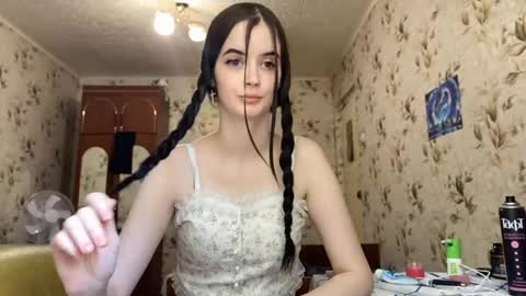 Milana online show from 06-08-26, 05:08