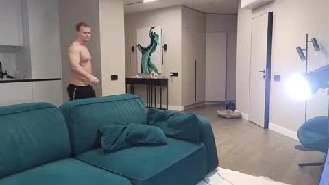 Pashka online show from 02-25-25, 11:19