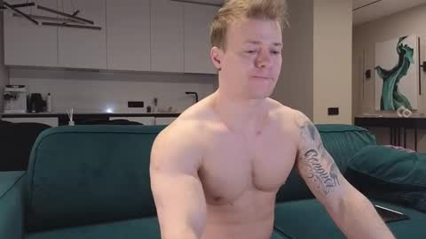 Pashka online show from 02-26-25, 05:53