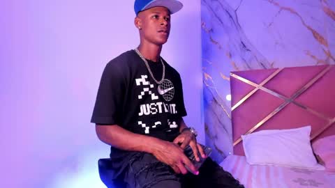 passion_black_ online show from 04-13-26, 06:46