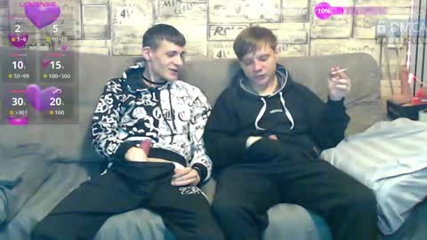 Max tall dark-haired guy with tattoos and Phil blond-haired online show from 04-13-26, 01:33