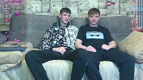 Snapshot of passionate_bonds chatting on 05-22-26, 12:51 Max tall dark-haired guy with tattoos and Phil blond-haired online show from 05-22-26, 12:51