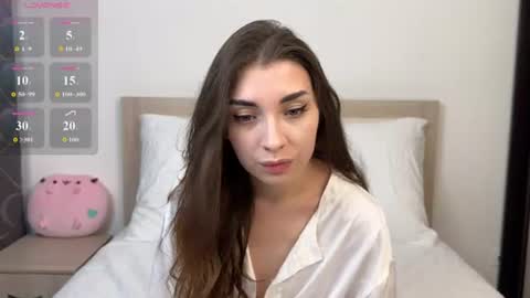 Snapshot of passionate_jasmine chatting on 06-11-26, 02:15 Jasmine online show from 06-11-26, 02:15