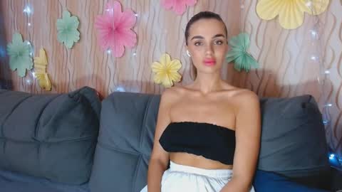 Snapshot of passionate_lora_ chatting on 09-22-25, 03:19 I am Lora and i am glad to see you in my room online show from 09-22-25, 03:19