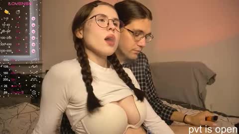 Snapshot of passiondesire_ chatting on 09-19-25, 08:16 Zoe online show from 09-19-25, 08:16