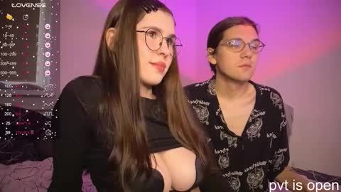 Snapshot of passiondesire_ chatting on 10-04-25, 08:34 Zoe online show from 10-04-25, 08:34