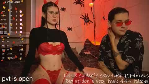 Snapshot of passiondesire_ chatting on 11-01-25, 08:16 Zoe online show from 11-01-25, 08:16