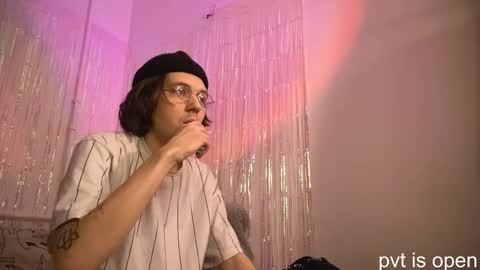 Snapshot of passiondesire_ chatting on 03-11-26, 04:24 Zoe online show from 03-11-26, 04:24