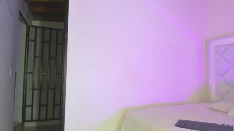 Snapshot of passionfruitx2 chatting on 04-30-26, 11:53 passionfruitx2 online show from 04-30-26, 11:53