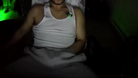 Snapshot of passionfuckin chatting on 03-19-26, 07:23 passionfuckin online show from 03-19-26, 07:23