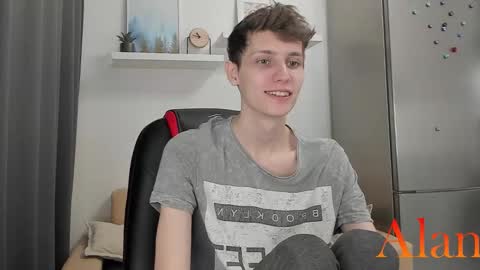 Alan online show from 10-06-25, 03:42