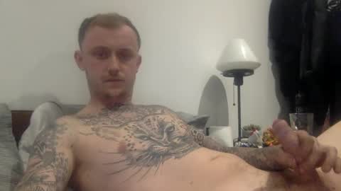 Snapshot of pat99989 chatting on 02-19-25, 05:27 Brad online show from 02-19-25, 05:27