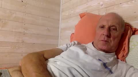 Pati24 online show from 09-20-25, 03:40