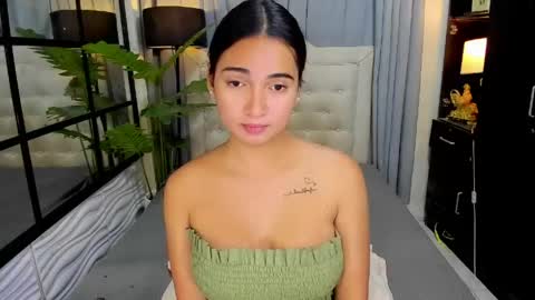 patricia_miller08 online show from 04-17-26, 01:58