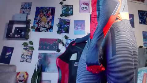 Snapshot of patrickvans chatting on 02-27-25, 10:04 Patrick online show from 02-27-25, 10:04