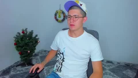 .... online show from 01-07-25, 11:48