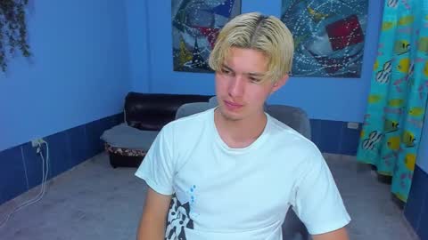 .... online show from 10-27-25, 08:13