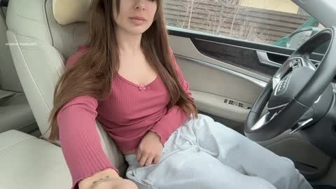 Snapshot of patry333 chatting on 02-04-26, 07:47 Andreea online show from 02-04-26, 07:47