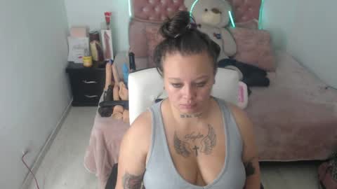 patty squirt87 online show from 04-17-26, 11:46