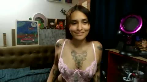 Pau online show from 05-27-26, 11:46